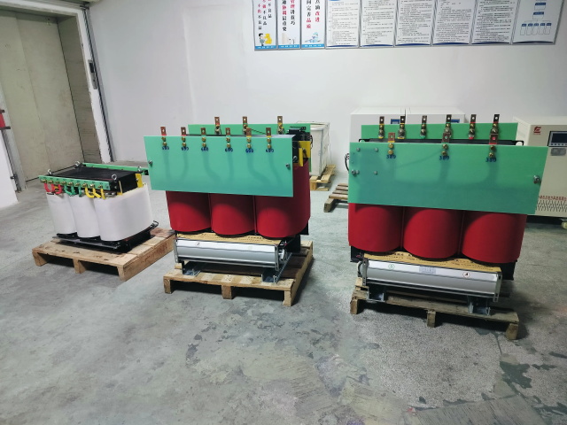 镇宁KS11-1000KVA矿用变压器